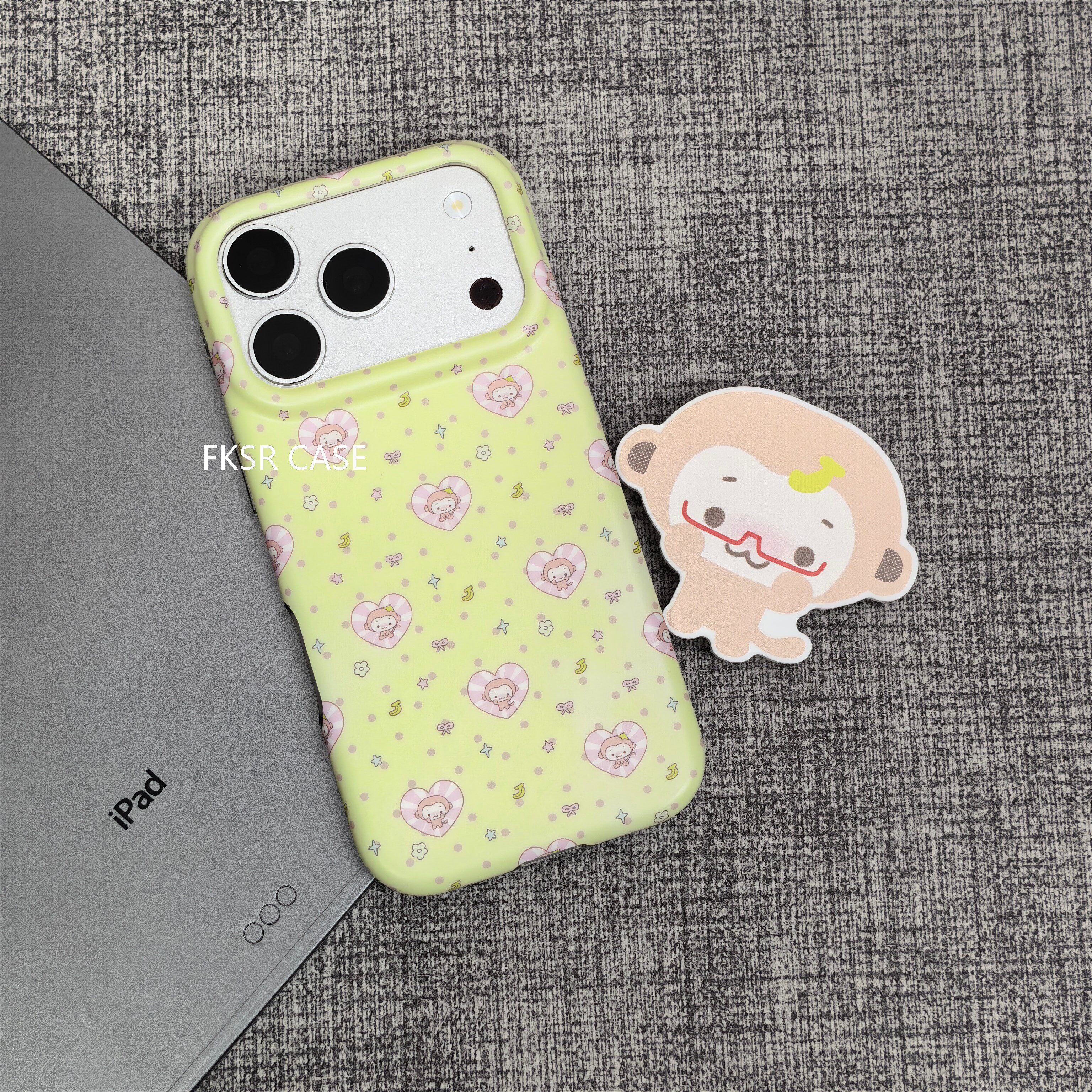 IMD卡通可爱黄色波点爱心小猴子hinaku手机壳适用iPhone18promax大孔防摔苹果17磨砂16趣味创意15支架少女心