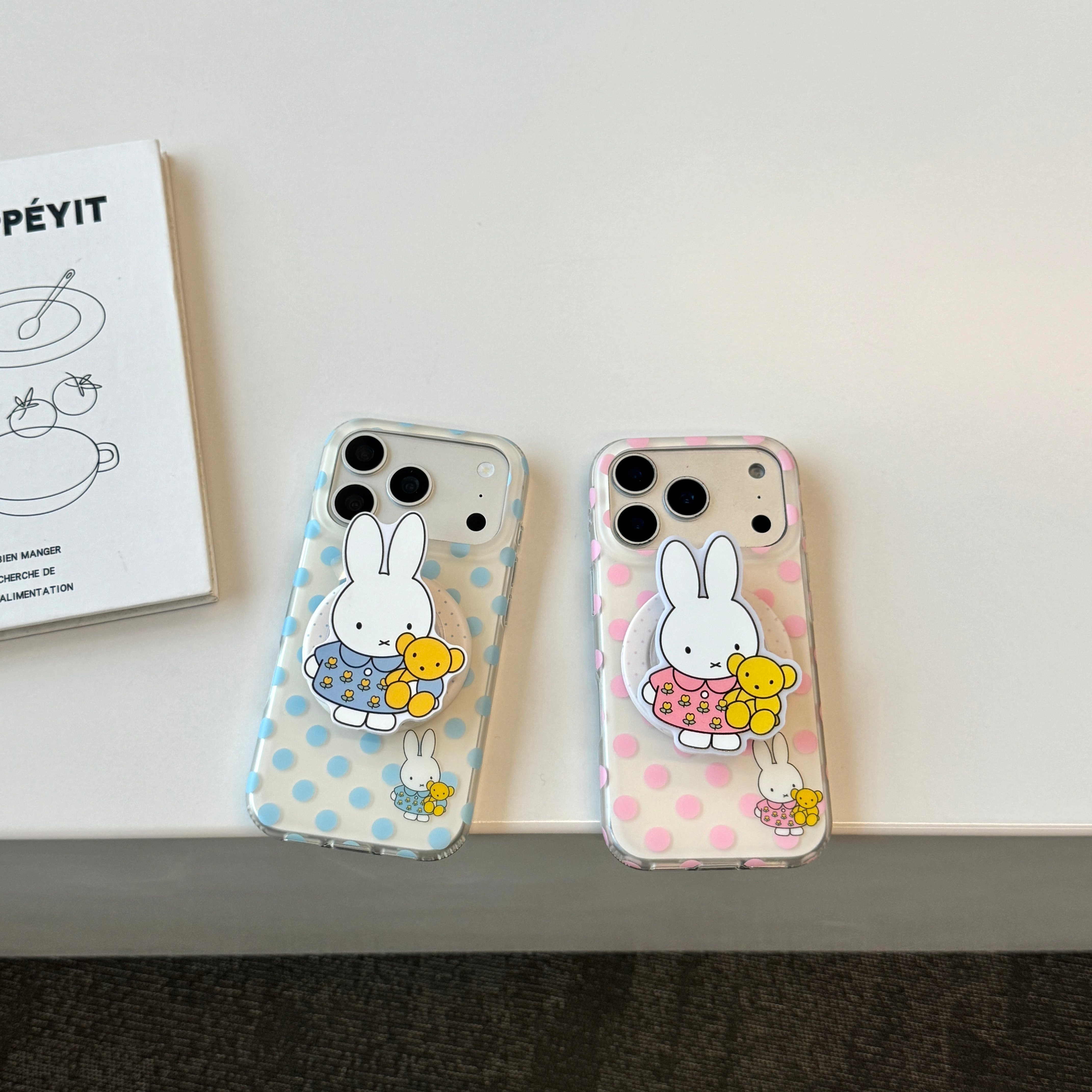 IMD磁吸卡通可爱粉色蓝色波点米菲兔情侣手机壳适用iPhone17promax大孔防摔苹果16磨砂15趣味创意14支架13新