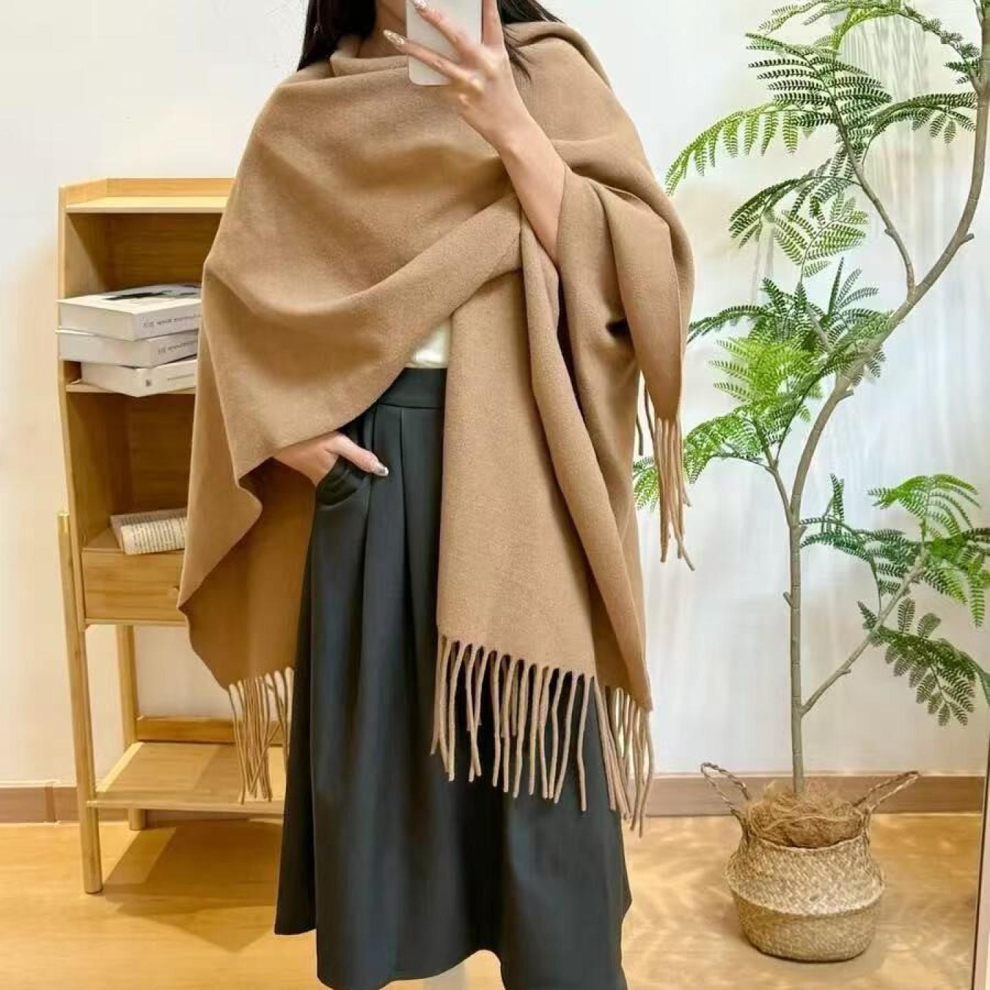 韩版流苏加厚保暖披肩斗篷