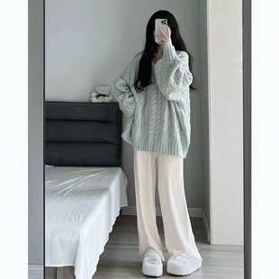 温柔女名媛茶系穿搭两件套装秋冬季法式气质小香风针织开衫阔腿裤