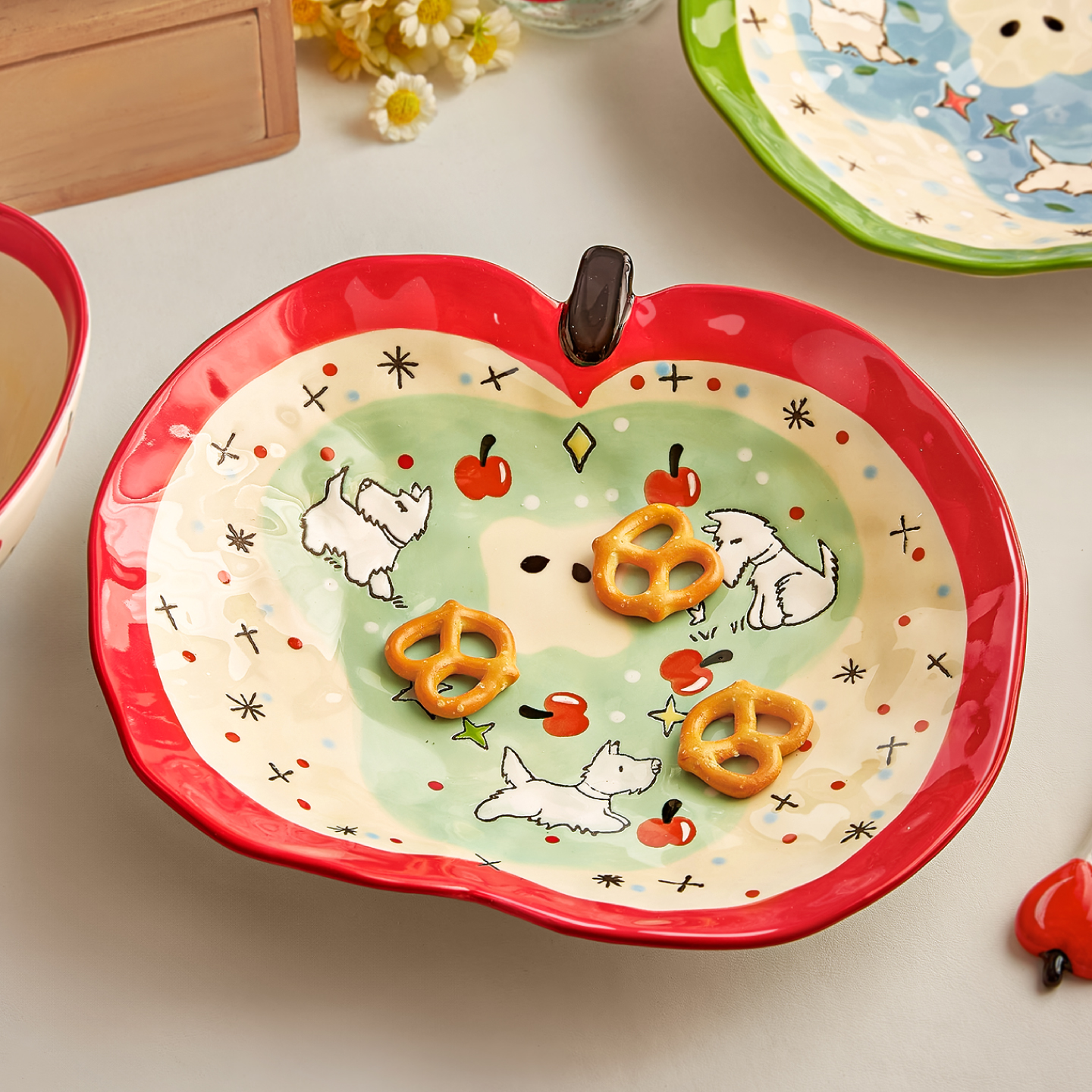 水果盘陶瓷苹果盘子酸奶碗好看漂亮精致家用客厅摆盘女生生日礼物