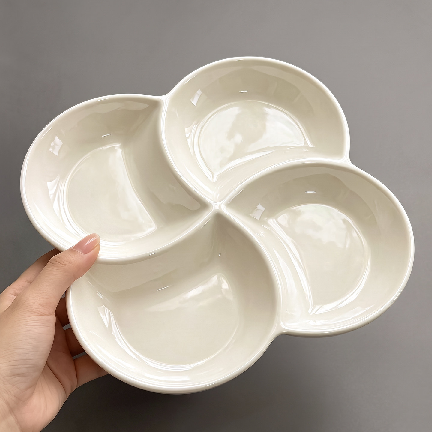 四格一体蒸盘陶瓷分格餐盘减脂早餐盘子四宫格四喜盘凉菜卤水拼盘图片