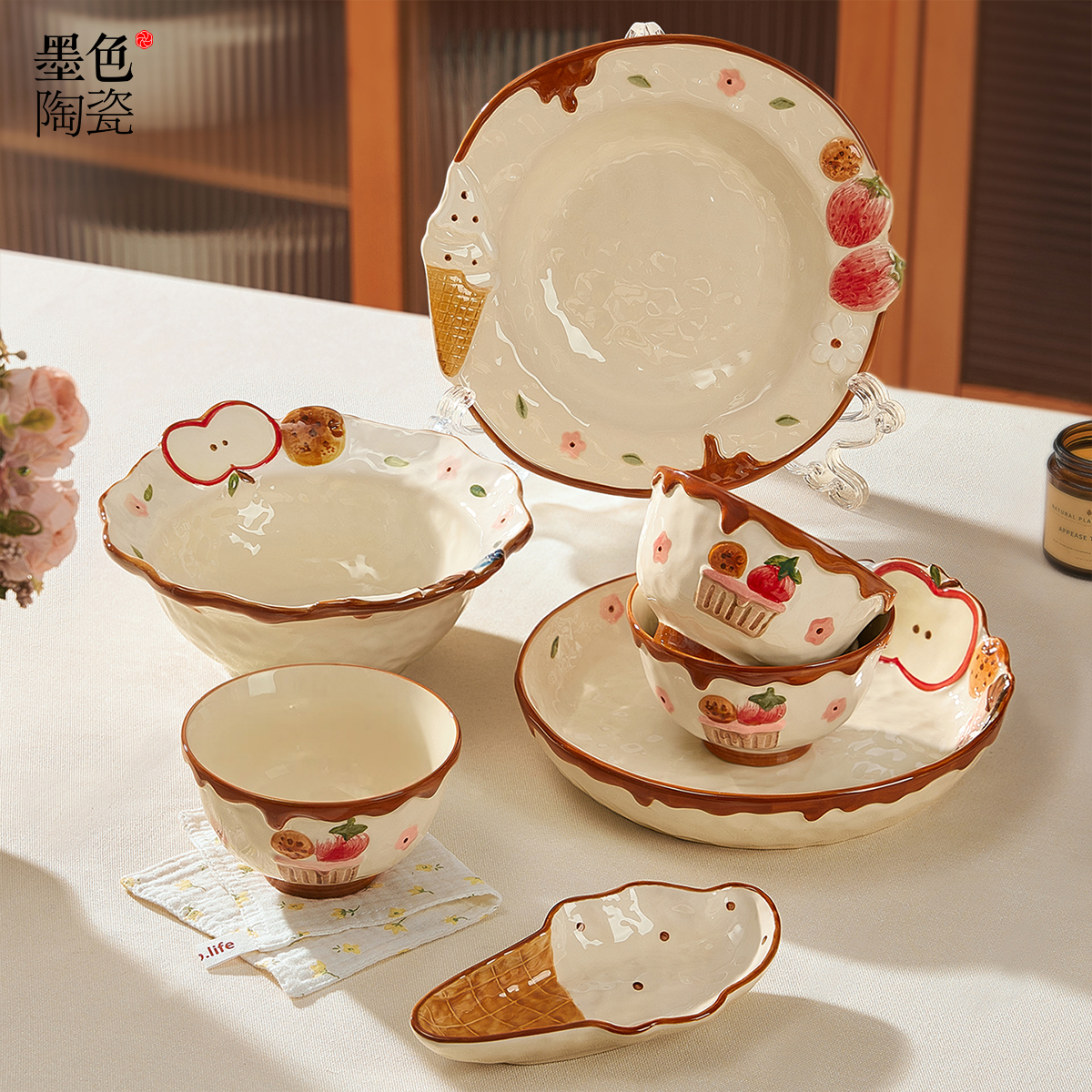 墨色陶瓷餐具家用2025新款高颜值米饭碗酸奶碗甜品盘好看的大汤碗