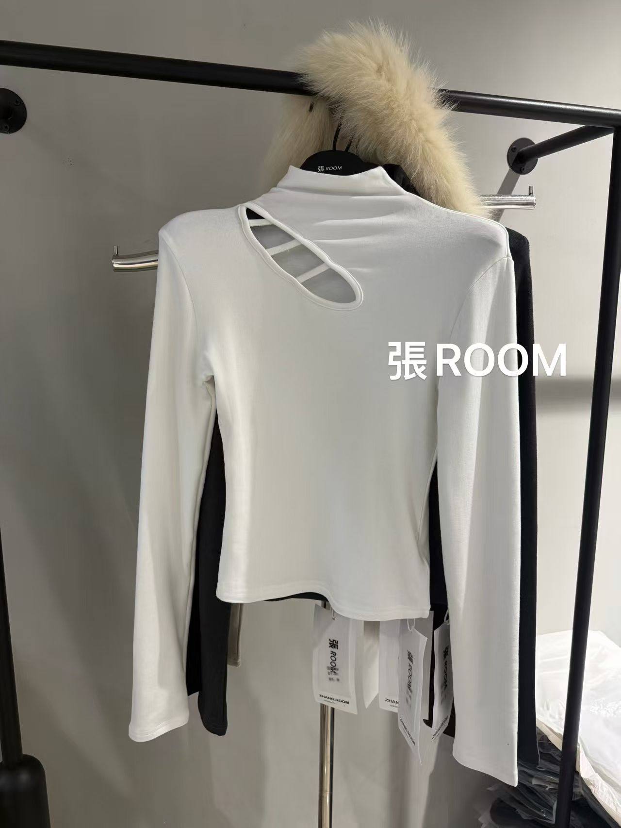 2026新款秋冬韩版时尚百搭显瘦纯色圆领百搭长袖打底衫上衣女