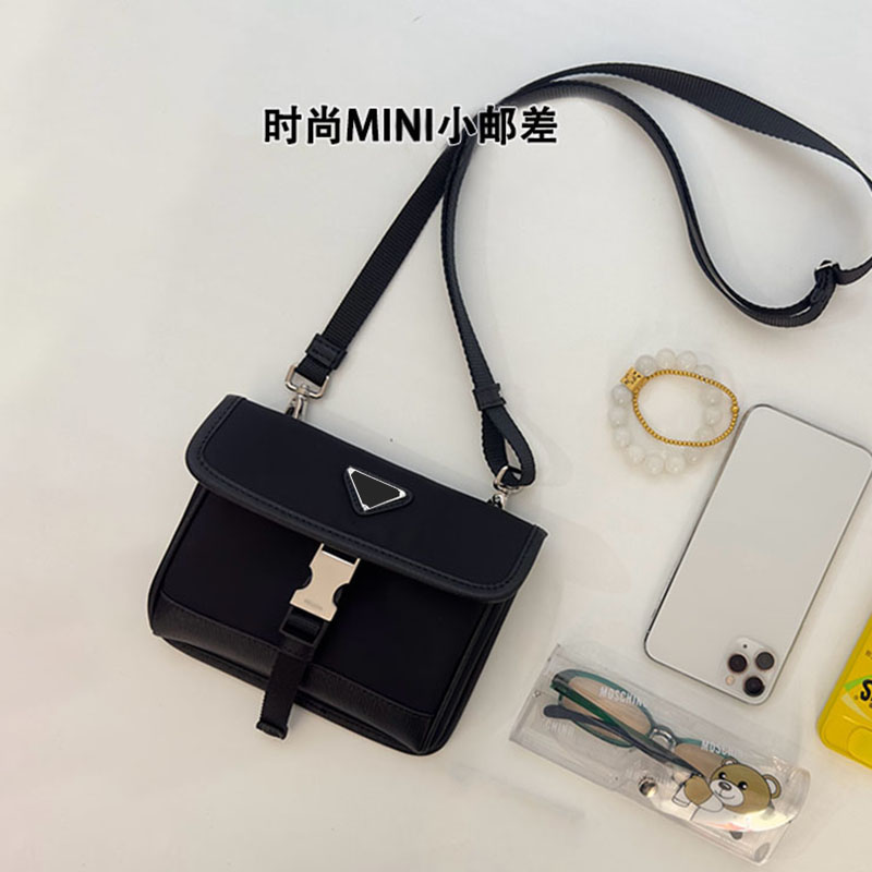 尼龙布手机包单肩斜挎包小邮差