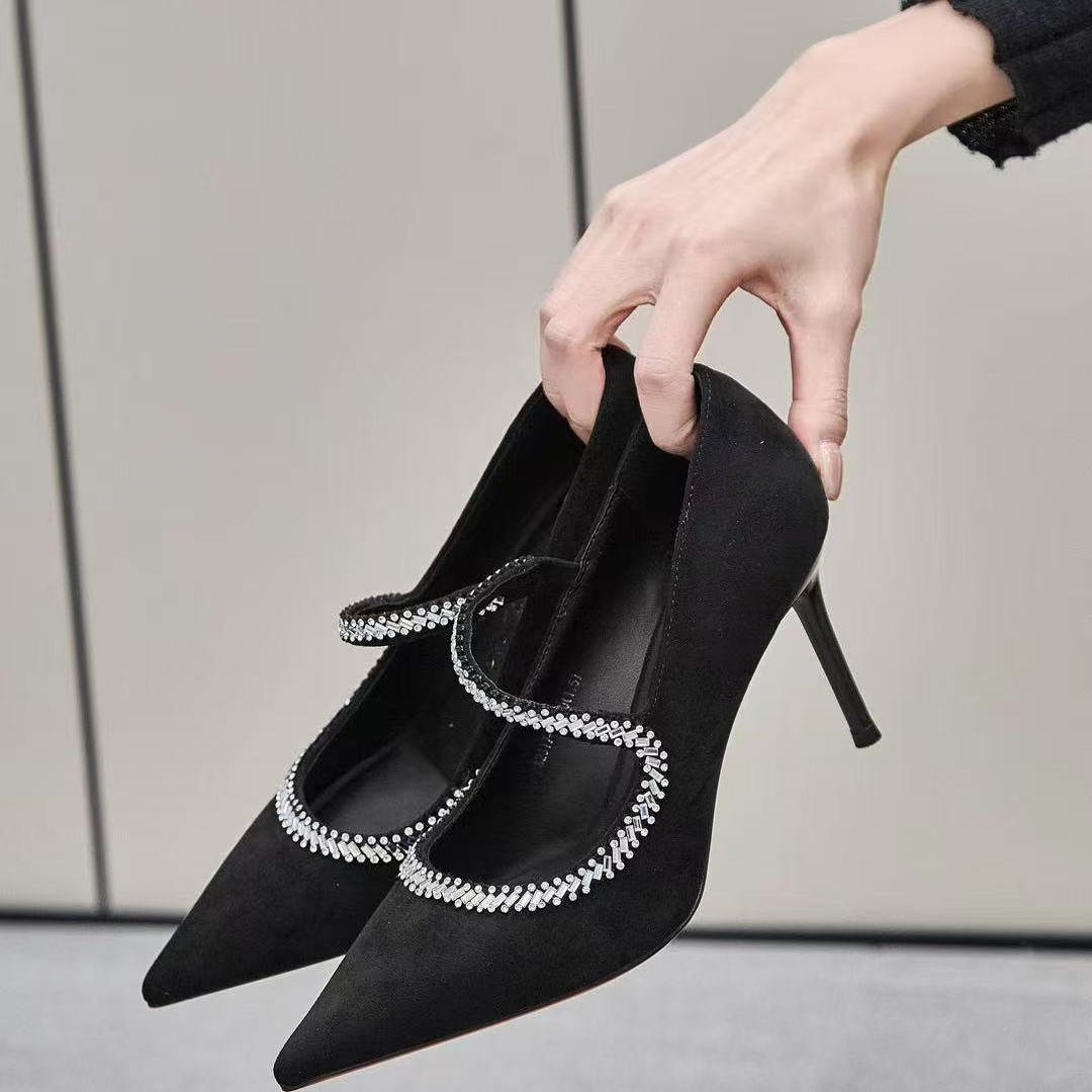 钎金鸟2025新款优雅时尚宴会款一字浅口气质百搭细高跟9公分红底