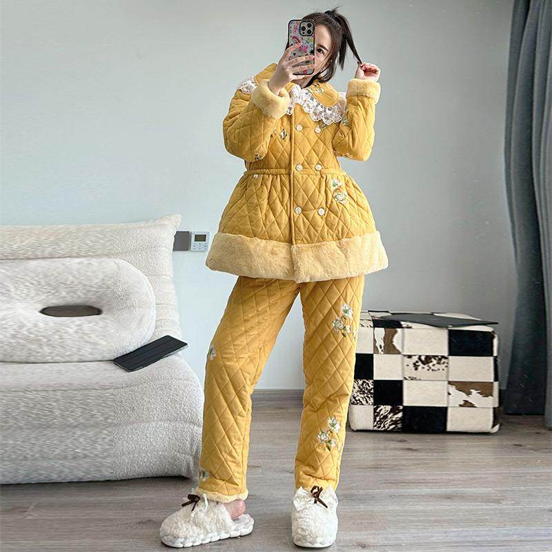睡衣女士冬季三层夹棉加厚珊瑚绒 冬天保暖可外穿刺绣 家居服套装