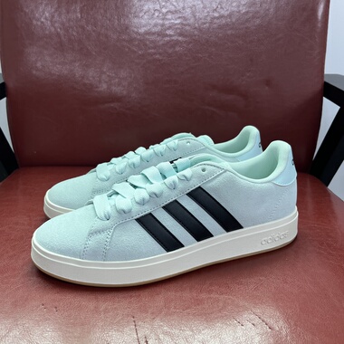 正品ADIDAS阿迪达斯面包鞋COURT BASE 00S男女同款休闲板鞋JR7077