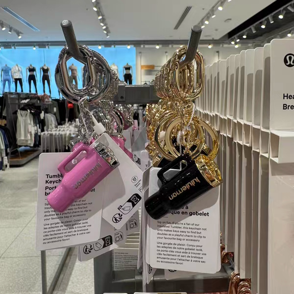 澳洲lululemon Never Lost Keychain 钥匙扣 锁匙扣