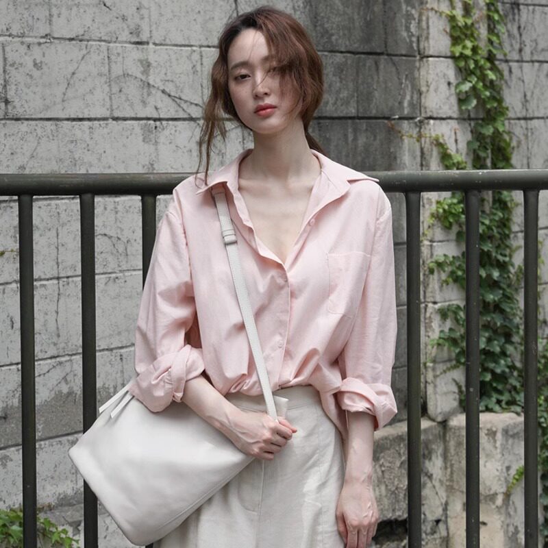 早春新款小个子女装减龄叠搭粉色衬衫浪漫法式氛围感长袖宽松衬衣