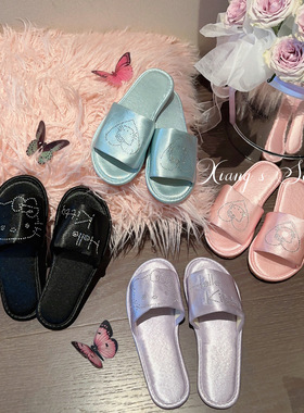 香香的秘密 原创kitty满钻缎面精致公主居家拖鞋名媛防滑外穿凉拖