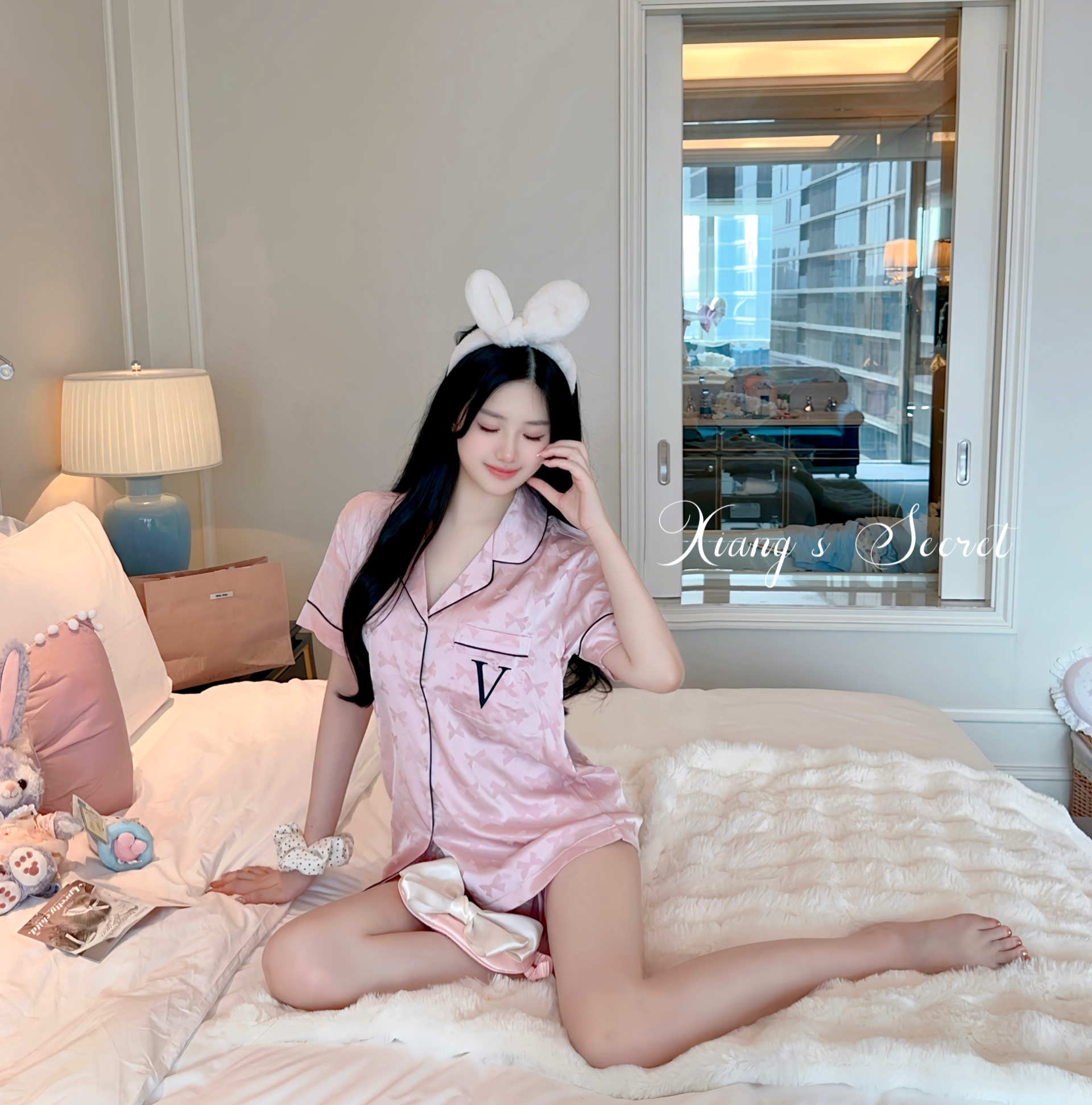 女冰丝刺绣家居服提花