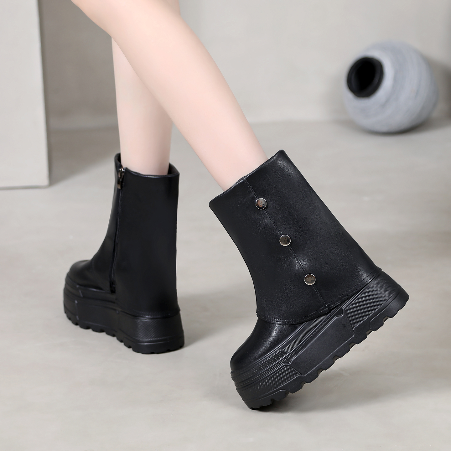 马丁靴厚底松糕侧拉链内增高10CM