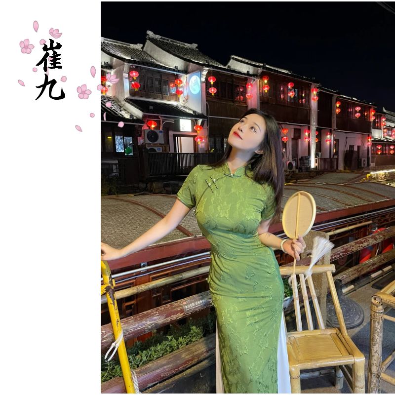 EACH崔九绝美绿色短袖提花旗袍