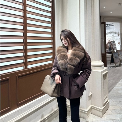 M900羽绒服女2025新款今年流行