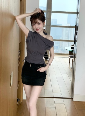 M900短袖t恤女上衣内搭打底衫短款2026新款春季修身纯欲紧身体恤