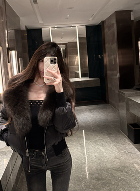 M900羽绒服女冬季2026新款短款面包服外套小个子高级感大毛领时尚