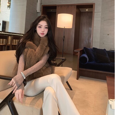 M900皮草马甲外套女2025新款爆款洋气冬季年轻款毛茸茸短款高级感