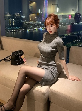 M900灰色连衣裙2026新款女新年战袍裙子包臀裙小个子春秋内搭性感