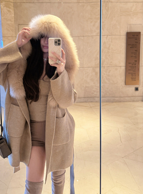 M900毛针织衫外套女2026新款连帽百搭秋冬开衫气质小个子狐狸毛领