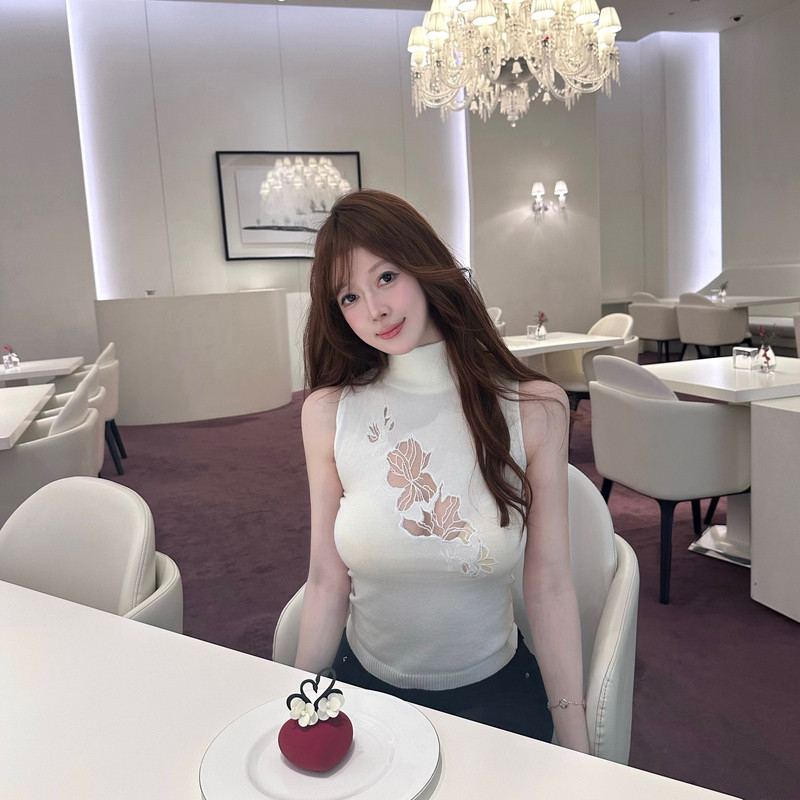 M900辣妹背心女2026新款高领修身无袖针织内搭设计感外穿打底上衣,女装/女士精品,背心吊带,淘宝优惠券,粉丝福利购,淘宝优惠卷