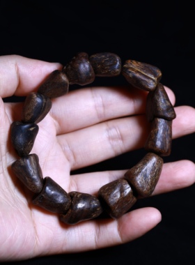 沉水文莱瘤疤随形沉香手串29.02克随型手链原木造形料糖蜜熟结