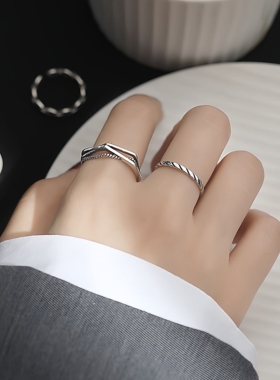 复古多层交叉麻花叠戴银饰戒指女小众设计轻奢高级感百搭