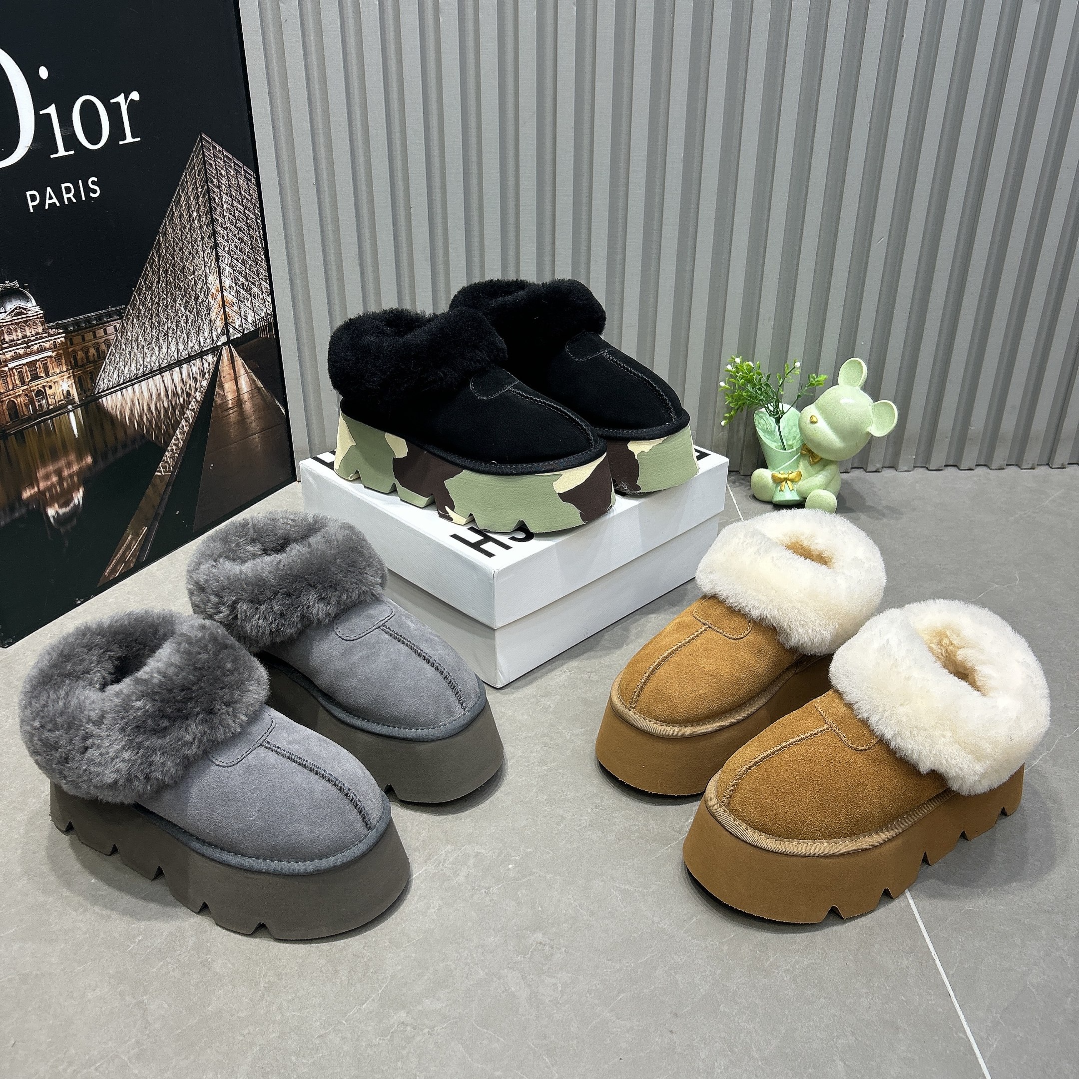 厚底雪地靴女2025冬新款牛皮羊毛加厚东北大棉鞋一脚蹬面包毛毛口