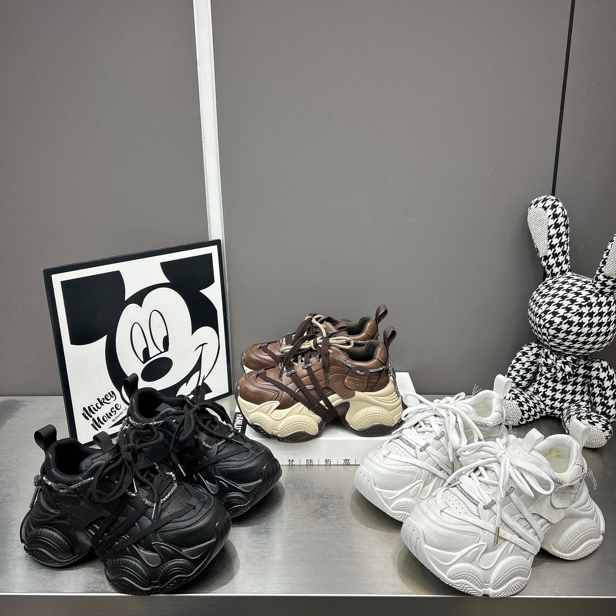 欧货爆款厚底老爹鞋女2026春季新款百搭小个子增高休闲运动鞋松糕