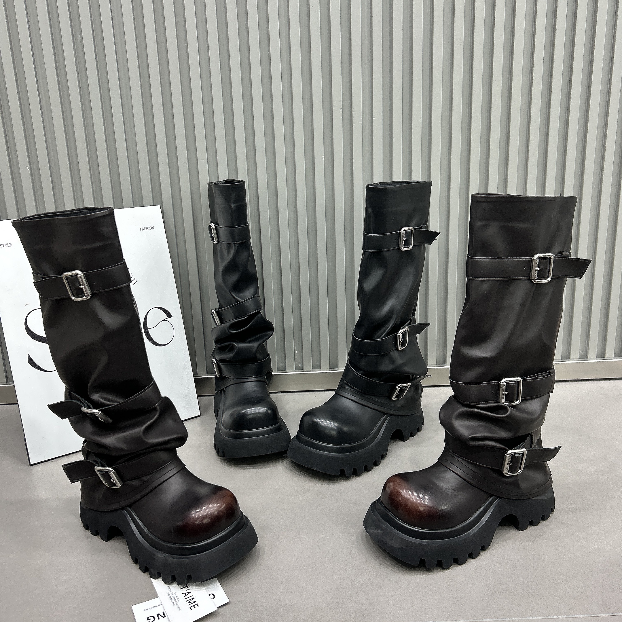 ins风擦棕色长筒靴女大筒围厚底增高骑士靴高跟扣带堆堆靴裤管靴