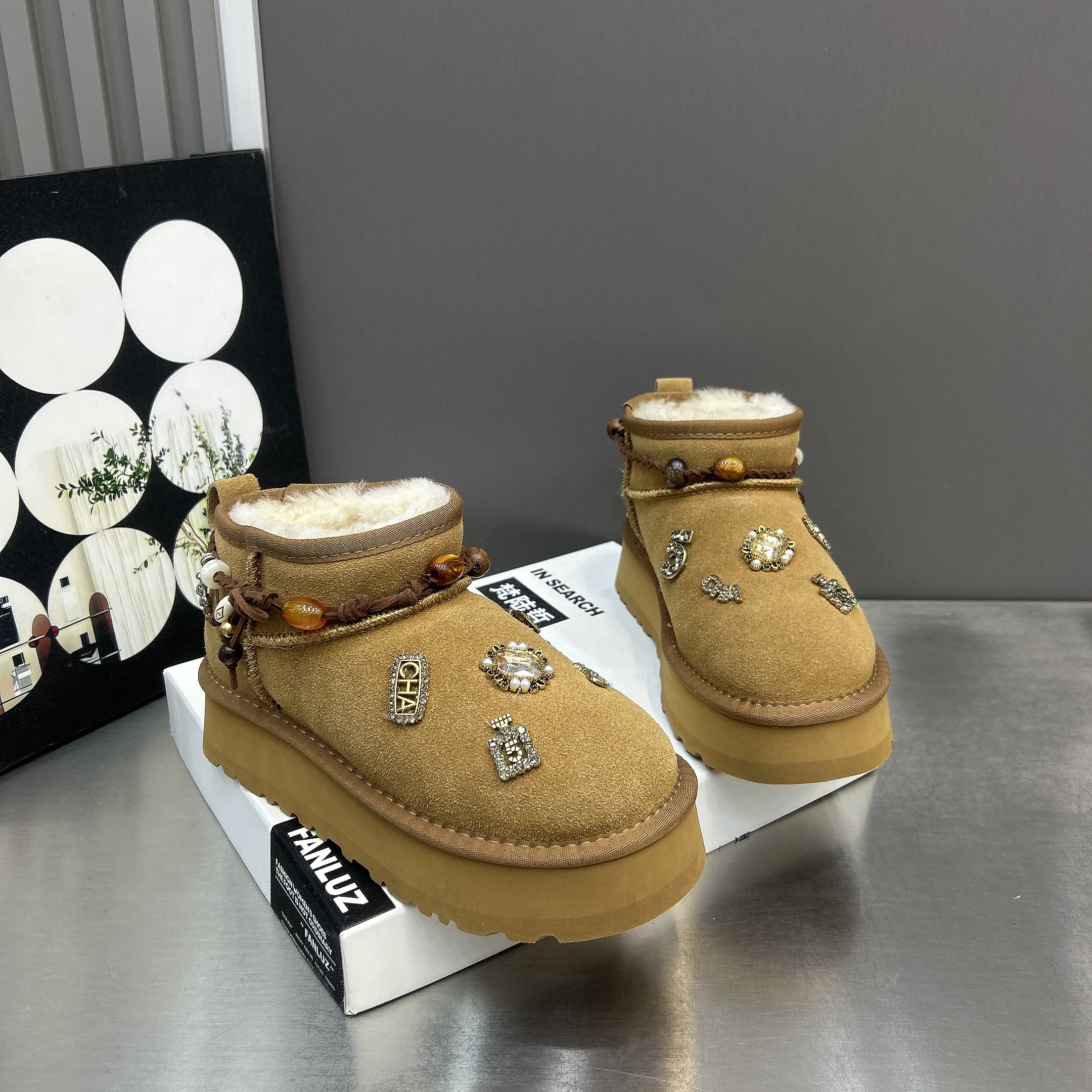 及踝雪地靴反毛皮手工串珠可爱洋气真皮短筒加绒加厚保暖厚底棉鞋