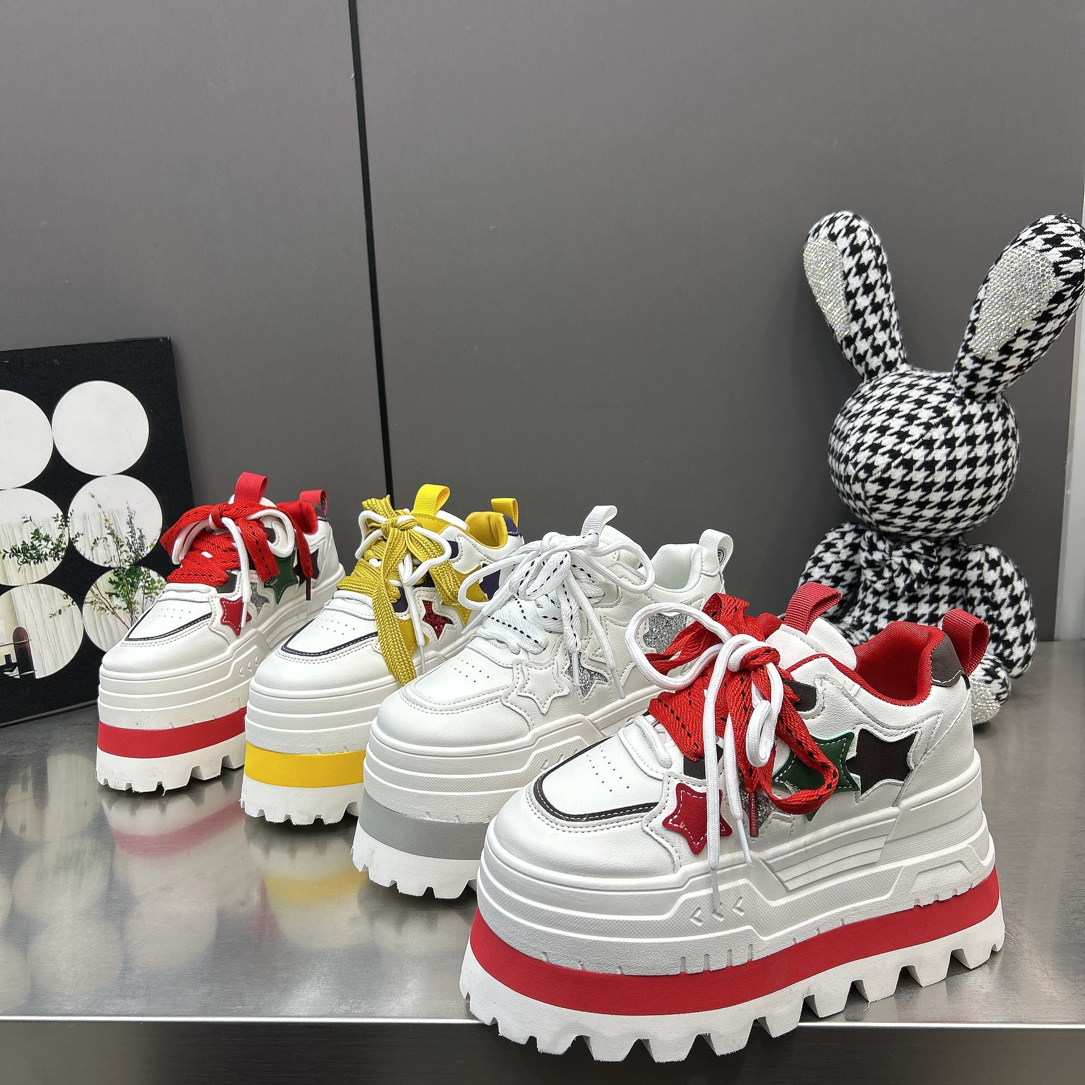 ins超火星星10cm厚底松糕小白鞋女2026潮小个子休闲板鞋百搭增高