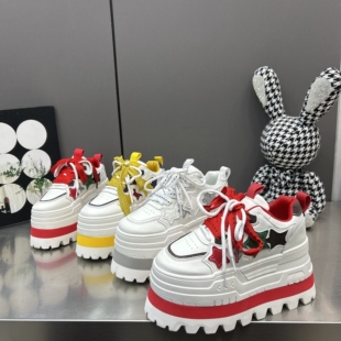 ins超火星星10cm厚底松糕小白鞋女2026潮小个子休闲板鞋百搭增高