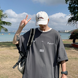 深灰色