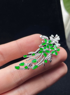 2025天然缅甸翡翠A货冰种阳绿随形胸针18K金镶嵌0409JP101