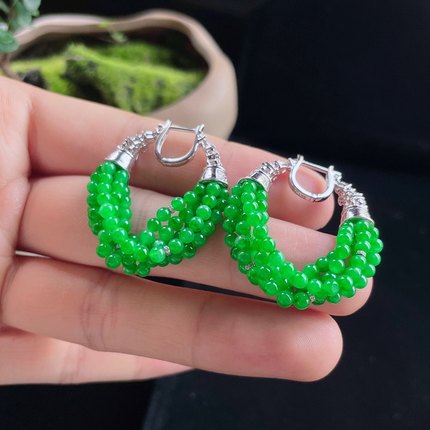 2025天然缅甸翡翠A货冰种阳绿小米珠耳坠耳饰18k金镶嵌0515ZC110