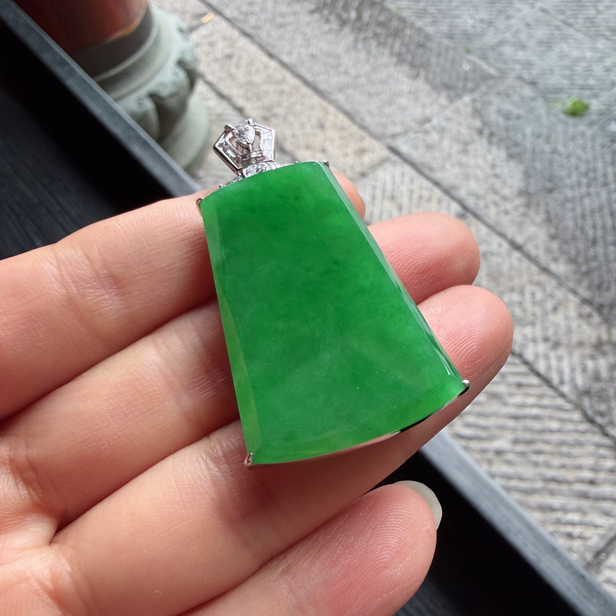 2026天然缅甸翡翠A货冰润满绿无事牌吊坠18k金镶嵌0418D101