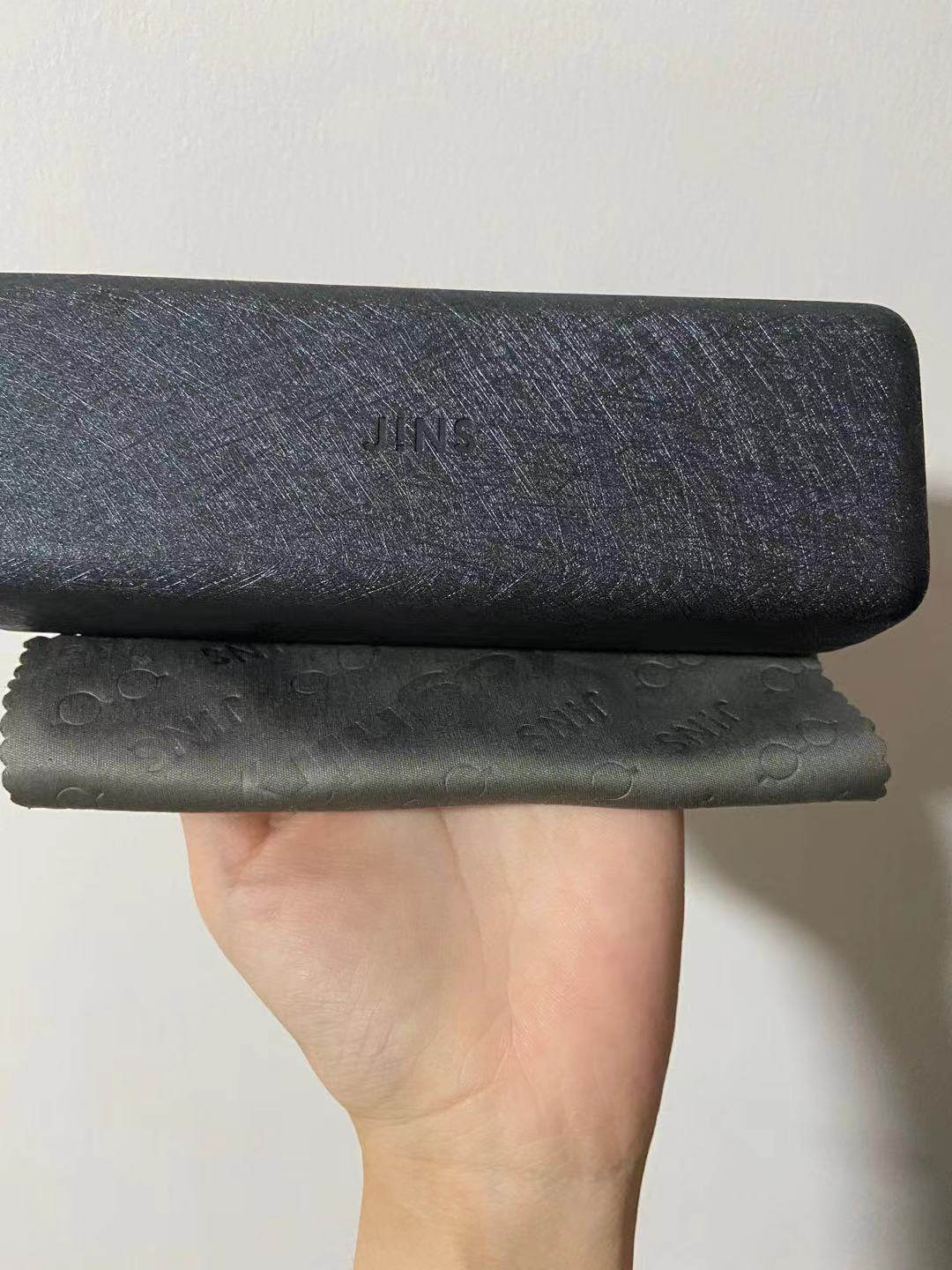 ns 现货眼镜盒多色可选赠送jins专用好擦镜布 单卖 jins