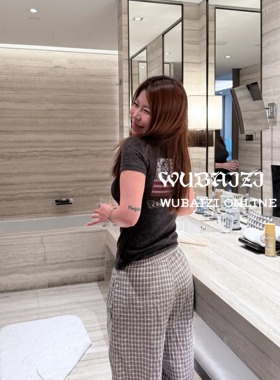 WUBAIZI |克克中古美式街头复古印花梵文十字架修身休闲短袖T恤女