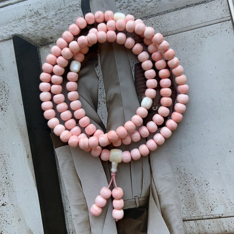 天然粉珊贝新中式佛珠手串路路通