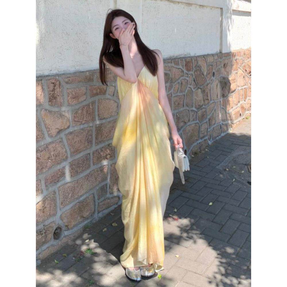 艺术女生设计感度假长裙子吊带海边拖地连衣裙夏天女装2026拍照夏