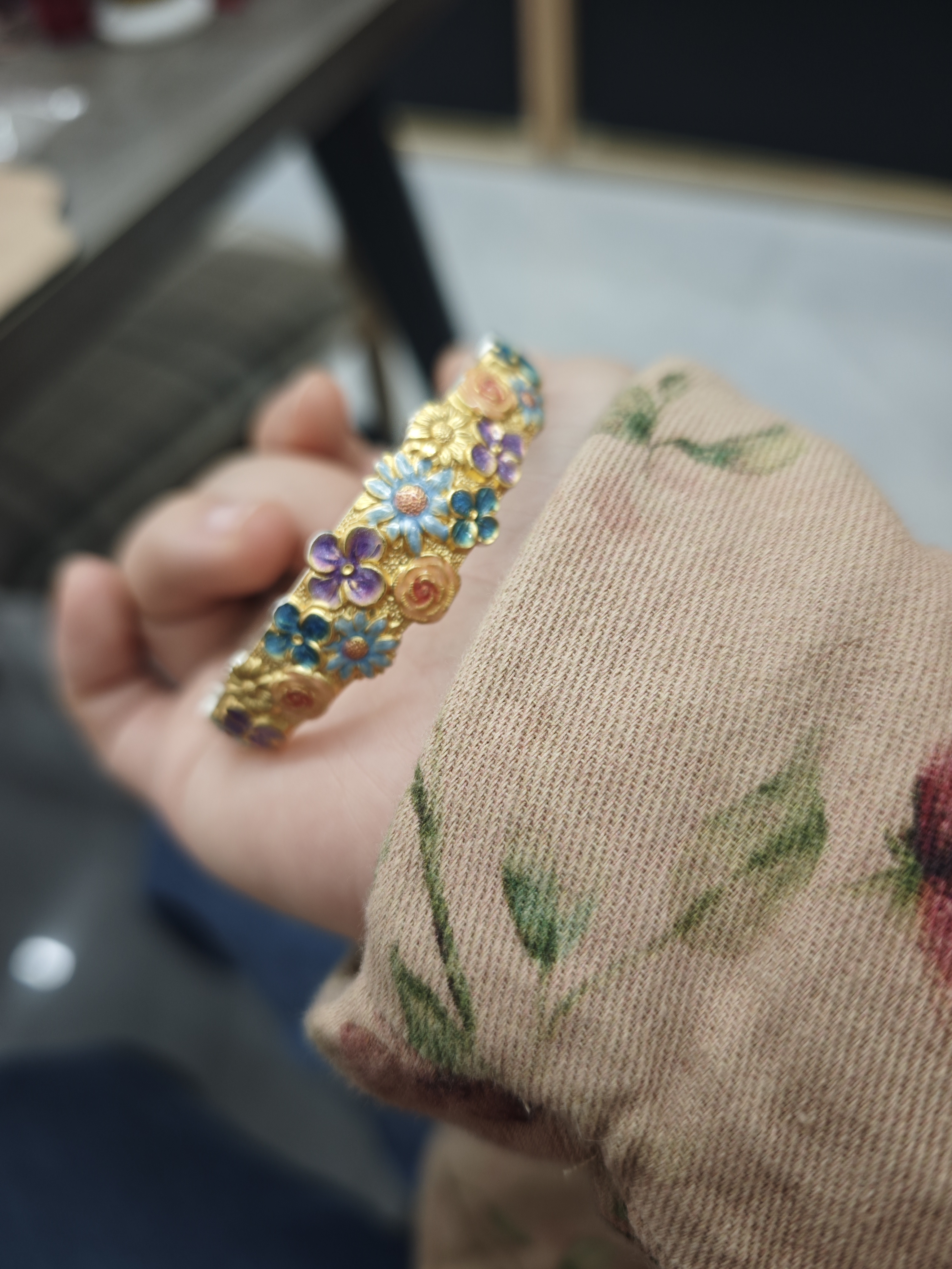 繁花足银珐琅彩描金小花手镯 开口镯