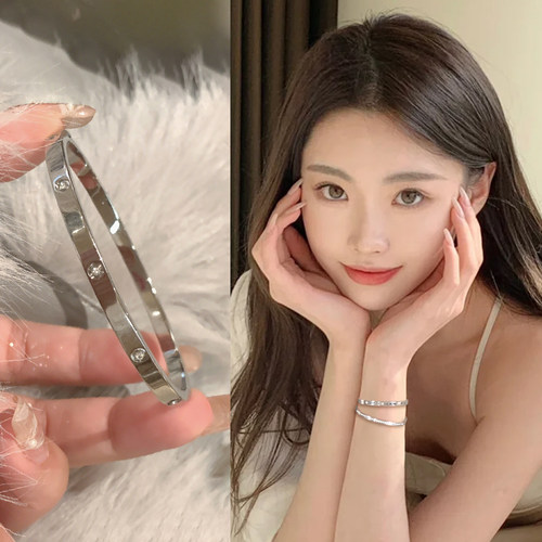 银色高级感手链女新款小众