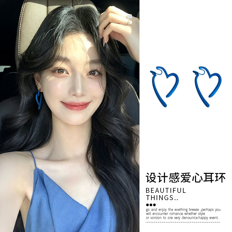 蓝色爱心蚊香盘耳夹韩系图片