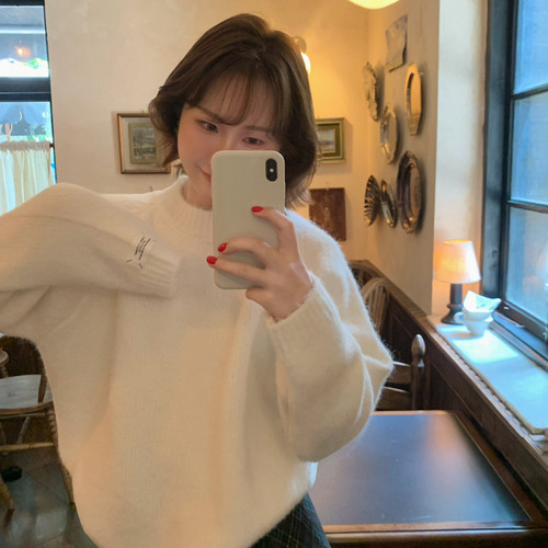 ower April（FA）-套头软糯毛衣女秋冬新款宽松韩版上衣毛衣97005