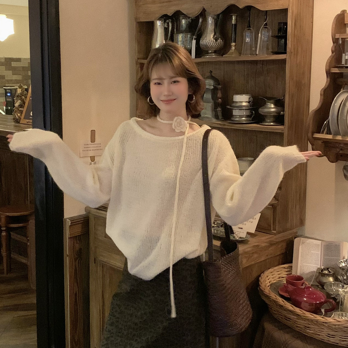 ower April（FA）-宽松套头毛衣女配花朵系带针织衫(配飘带)96039