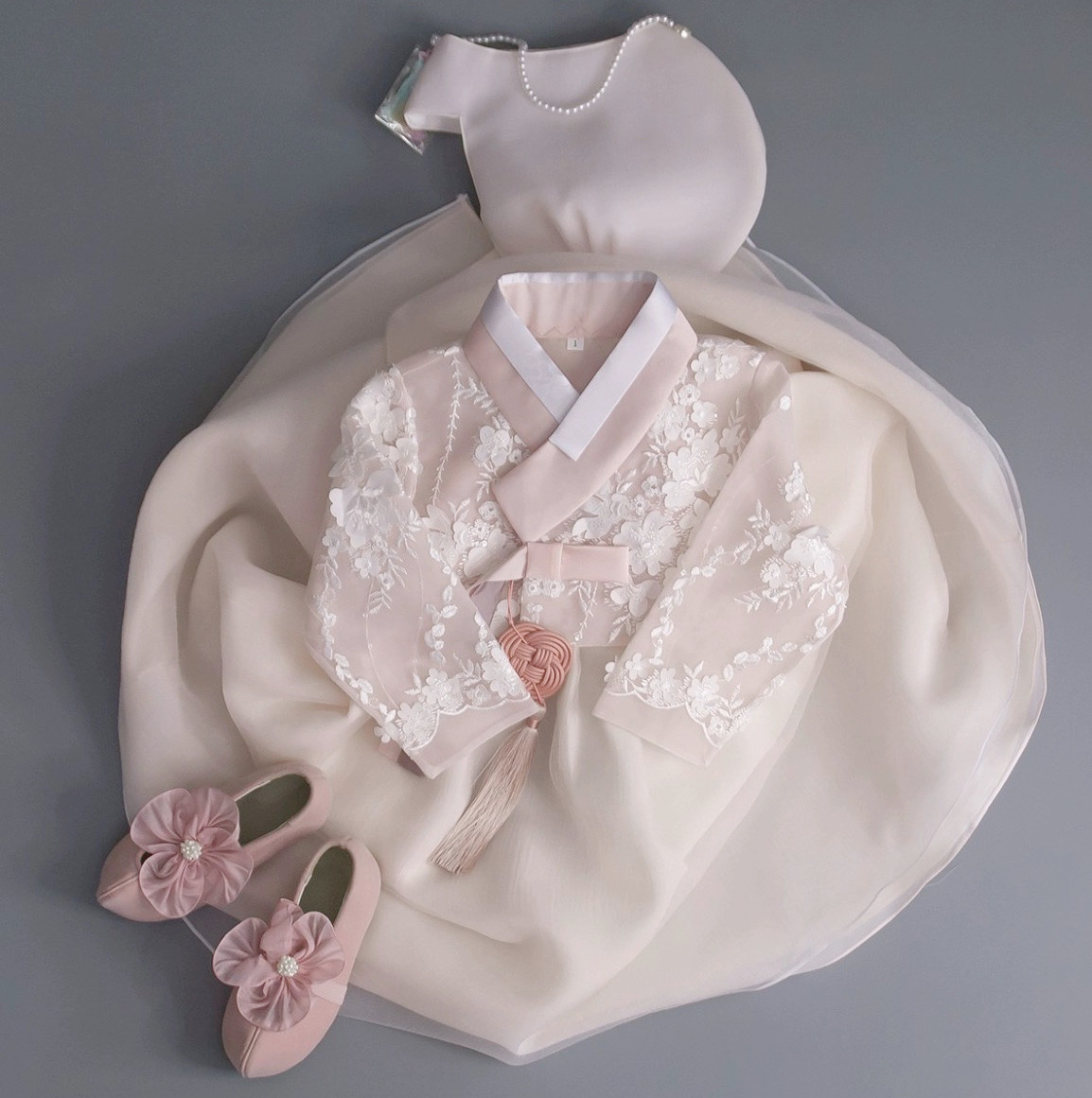 新白色蕾丝上衣韩服服延吉服饰表演十一六一聚会走秀可爱套装女童