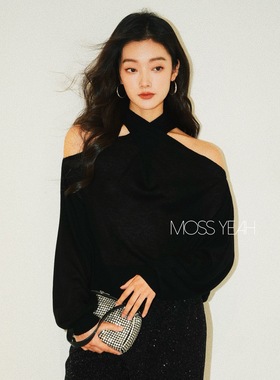 Moss烨 扭转挂脖露 肩黑色羊毛针织衫