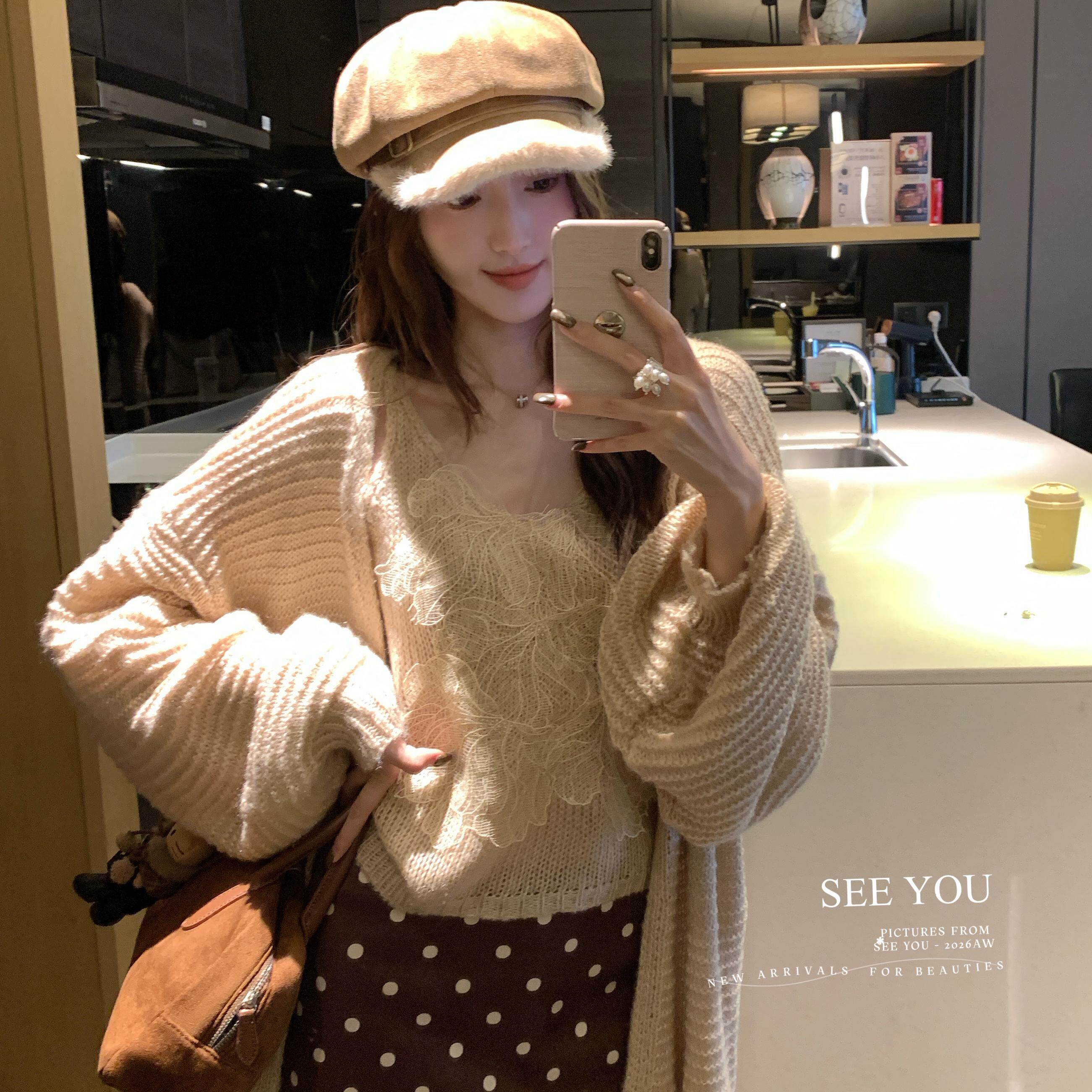 加厚韩系立体花朵针织开衫+吊带背心2件套套装JE2657