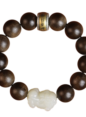 天然沉香木和田玉貔貅手串